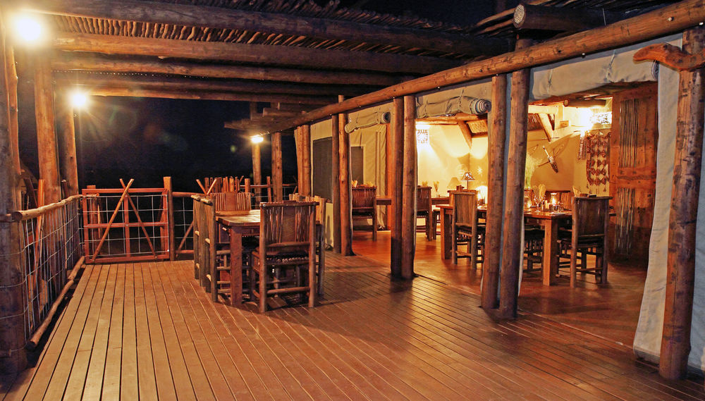 Twee Rivieren Xaus Lodge מראה חיצוני תמונה
